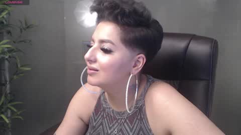 Snapshot of allyiah chatting on 12.22.24 online show from 12.22.24