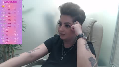 Snapshot of allyiah chatting on 12.27.24 online show from 12.27.24
