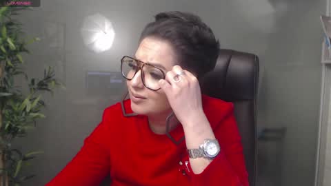 Snapshot of allyiah chatting on 01.18.25 online show from 01.18.25