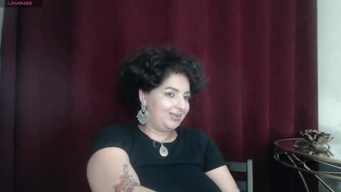 Snapshot of allyiah chatting on 09.09.25 online show from 09.09.25