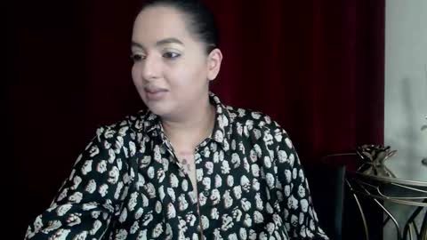 Snapshot of allyiah chatting on 02.07.26 online show from 02.07.26