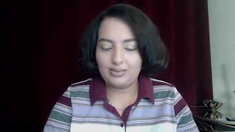 Snapshot of allyiah chatting on 02.09.26 online show from 02.09.26