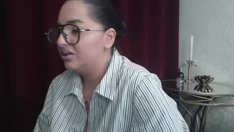 Snapshot of allyiah chatting on 02.27.26 online show from 02.27.26