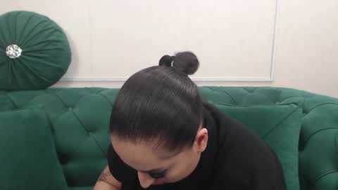         online show from 05.02.26