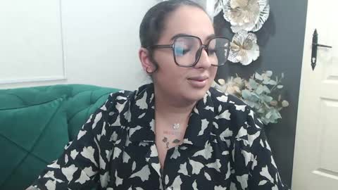         online show from 05.04.26