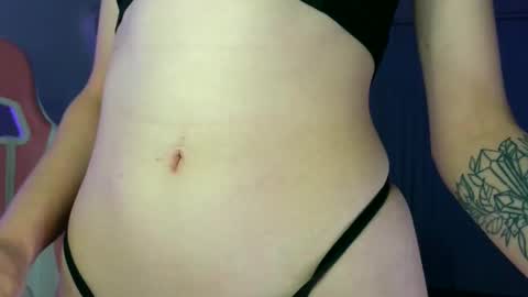 Snapshot of allyoursss1212 chatting on 02.08.26 Ally Girl In Her Ally World online show from 02.08.26