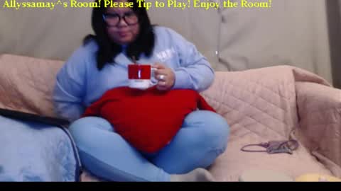 Allyssamay online show from 11.05.25
