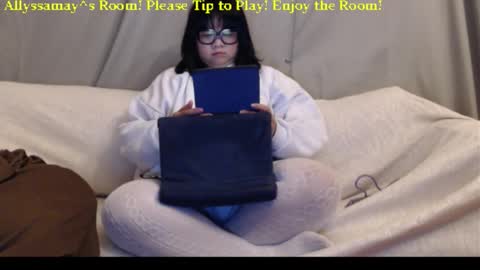 Allyssamay online show from 01.12.26