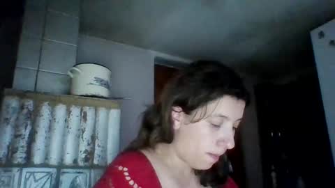 Snapshot of alma_amy chatting on 01.10.25 Alma online show from 01.10.25