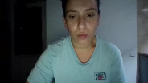 Snapshot of alma_amy chatting on 09.15.25 Alma online show from 09.15.25