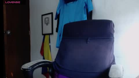 Snapshot of alma_sweet chatting on 10.16.25 Arhantxa online show from 10.16.25