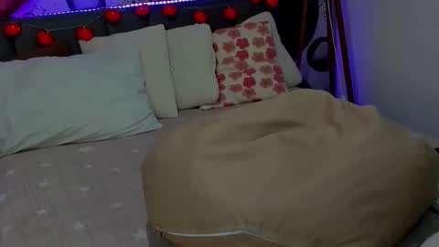 Snapshot of almafancy chatting on 02.06.26 Alma online show from 02.06.26