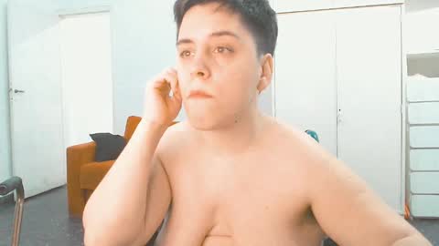 Almond online show from 03.03.25