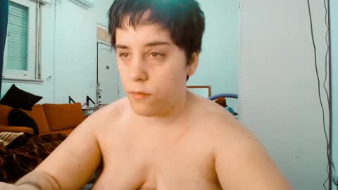 Snapshot of almondonwheels chatting on 03.01.26 Almond online show from 03.01.26