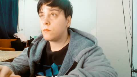 Almond online show from 05.12.26