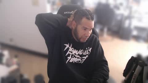 Snapshot of aloha_king chatting on 02.16.25 simplyfaded online show from 02.16.25