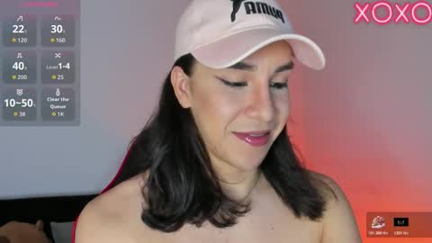 Snapshot of alonehazel chatting on 10.27.25 Hazel Bowie online show from 10.27.25