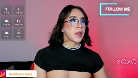 Snapshot of alonehazel chatting on 12.14.25 Hazel Bowie online show from 12.14.25