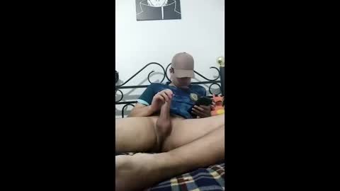 Snapshot of alonzolc chatting on 02.10.26 Pierre b online show from 02.10.26