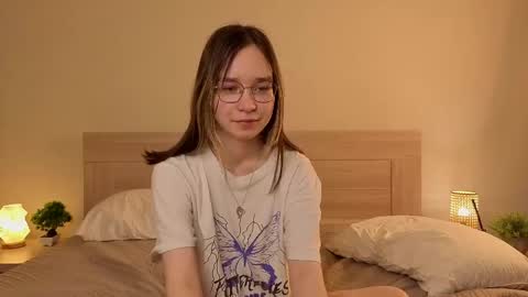 Alorenna online show from 04.29.26