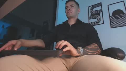 Snapshot of alpha_dominus_ chatting on 08.01.26 alpha_dominus_ online show from 08.01.26