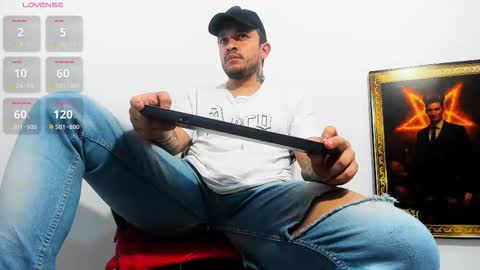 Snapshot of alpha_paganni chatting on 03.29.26 alpha paganni online show from 03.29.26