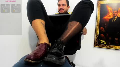 Snapshot of alpha_paganni chatting on 04.06.26 alpha paganni online show from 04.06.26