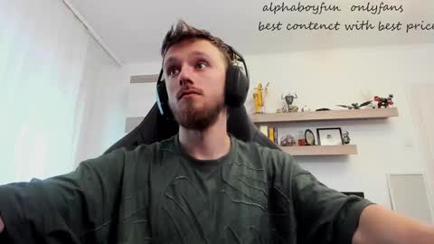 Snapshot of alphaboyfun chatting on 02.06.26 Andi online show from 02.06.26