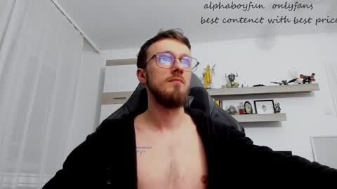 Snapshot of alphaboyfun chatting on 02.10.26 Andi online show from 02.10.26