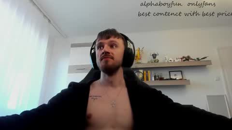 Snapshot of alphaboyfun chatting on 03.11.26 Andi online show from 03.11.26