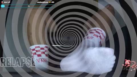 Snapshot of alphacashmaster8 chatting on 01.05.26 MASTER FINDOM DRAIN... online show from 01.05.26