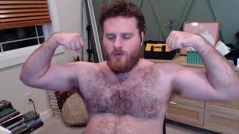 Snapshot of alphadazza18 chatting on 12.05.25 Alpha Dazza online show from 12.05.25