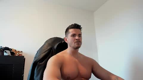 Snapshot of alphagodleatherking92 chatting on 06.24.26 LeatherMaster online show from 06.24.26