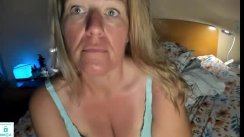Snapshot of alphakittyxxx chatting on 05.10.26 Shelby or if you want to make me purr just call me Kitten online show from 05.10.26