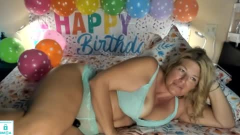 Snapshot of alphakittyxxx chatting on 05.29.26 Shelby or if you want to make me purr just call me Kitten online show from 05.29.26