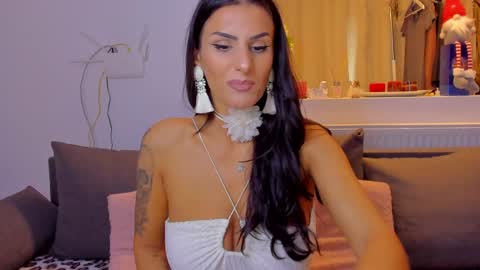 Michelle online show from 11.24.25