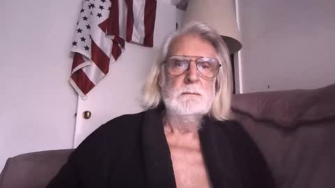 AlphaUniform online show from 02.22.26