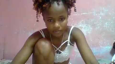 Snapshot of alphosettah chatting on 02.01.25 alphosettah online show from 02.01.25