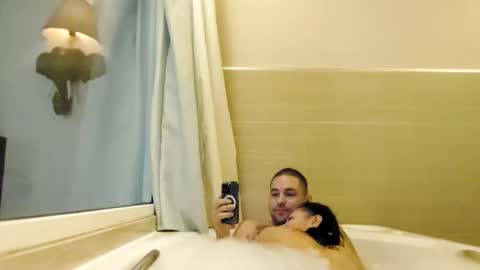 Snapshot of alpsxsiberia chatting on 12.19.25 Dan Nati online show from 12.19.25