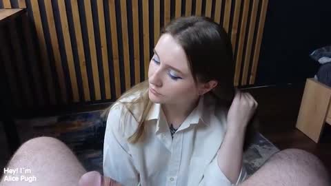 Woland  Alice Pugh online show from 09.25.25