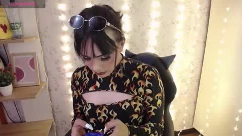 Snapshot of altair_x chatting on 01.10.26 altair_x online show from 01.10.26