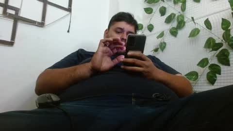 Snapshot of altairstudiosboy chatting on 11.24.25 Jhosep online show from 11.24.25