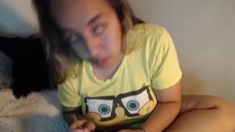 Snapshot of alynfoxx chatting on 02.03.25 Alyn Maria online show from 02.03.25