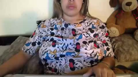 Snapshot of alynfoxx chatting on 03.09.25 Alyn Maria online show from 03.09.25