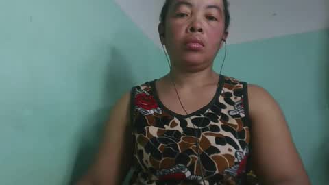 Snapshot of alypierette chatting on 05.28.26 alypierette online show from 05.28.26