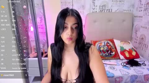  ALYSSA   online show from 01.04.25