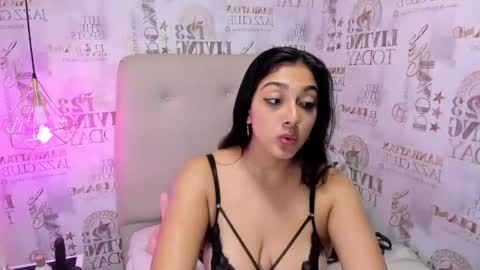  ALYSSA   online show from 02.18.25