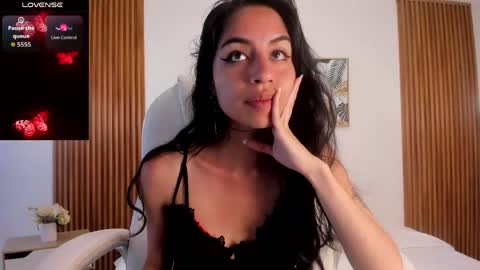 alyssabeauty_ online show from 04.24.26