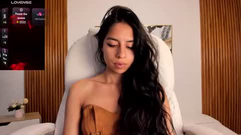 Snapshot of alyssabeauty_ chatting on 06.22.26 alyssabeauty_ online show from 06.22.26