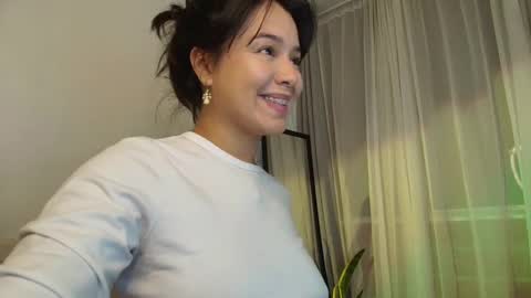 alyssia wolds online show from 09.13.25